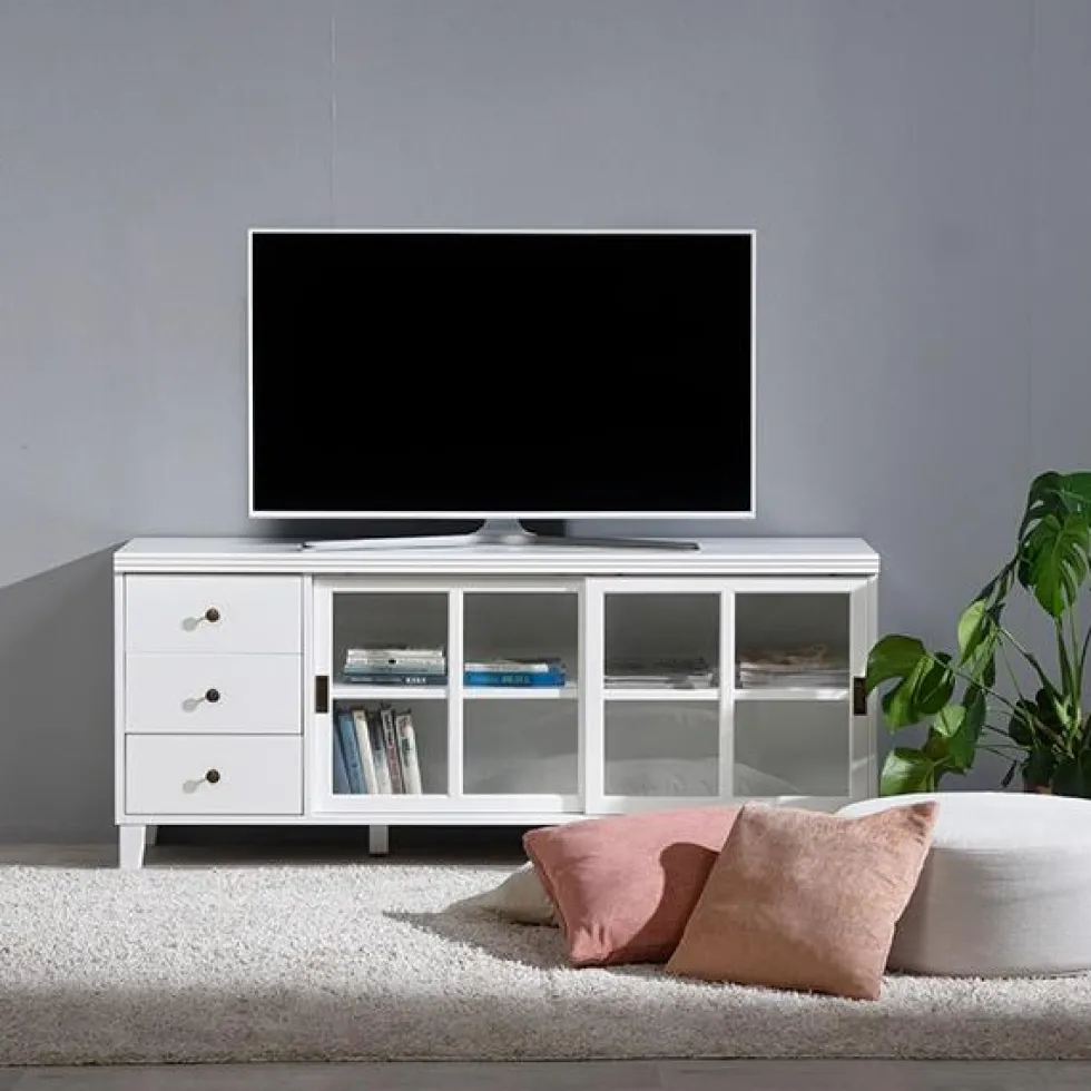 ByNiemi Gustav jalallinen tv-taso