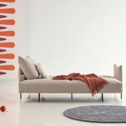 Innovation Living Malloy-vuodesohva