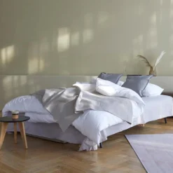 Innovation Living Osvald-vuodesohva