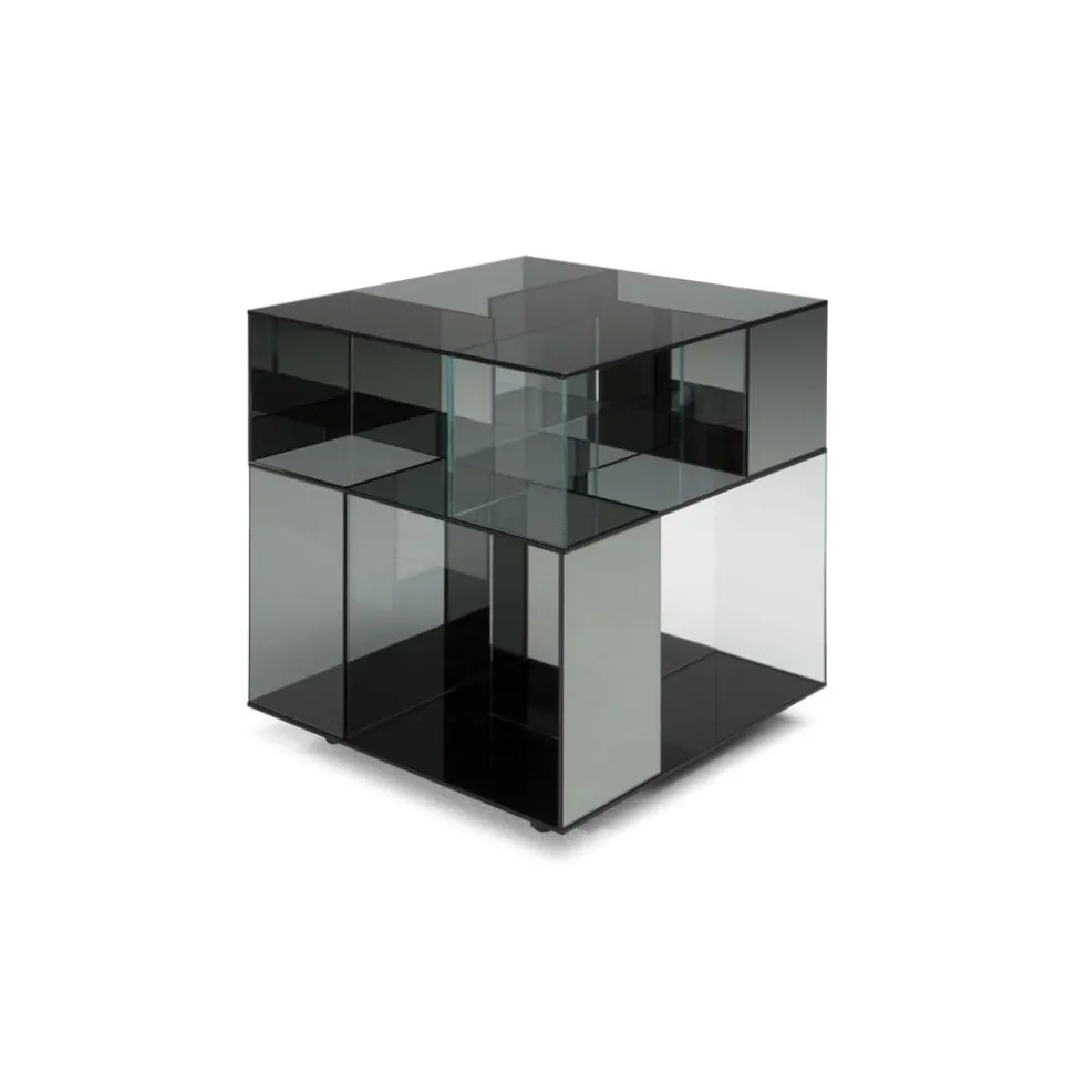 Natuzzi Labirinto-sivupöytä 60×60 cm