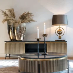 Richmond Interiors Ironville tv-taso jaloilla