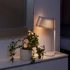 Secto Design Owalo 7020 -pöytävalaisin