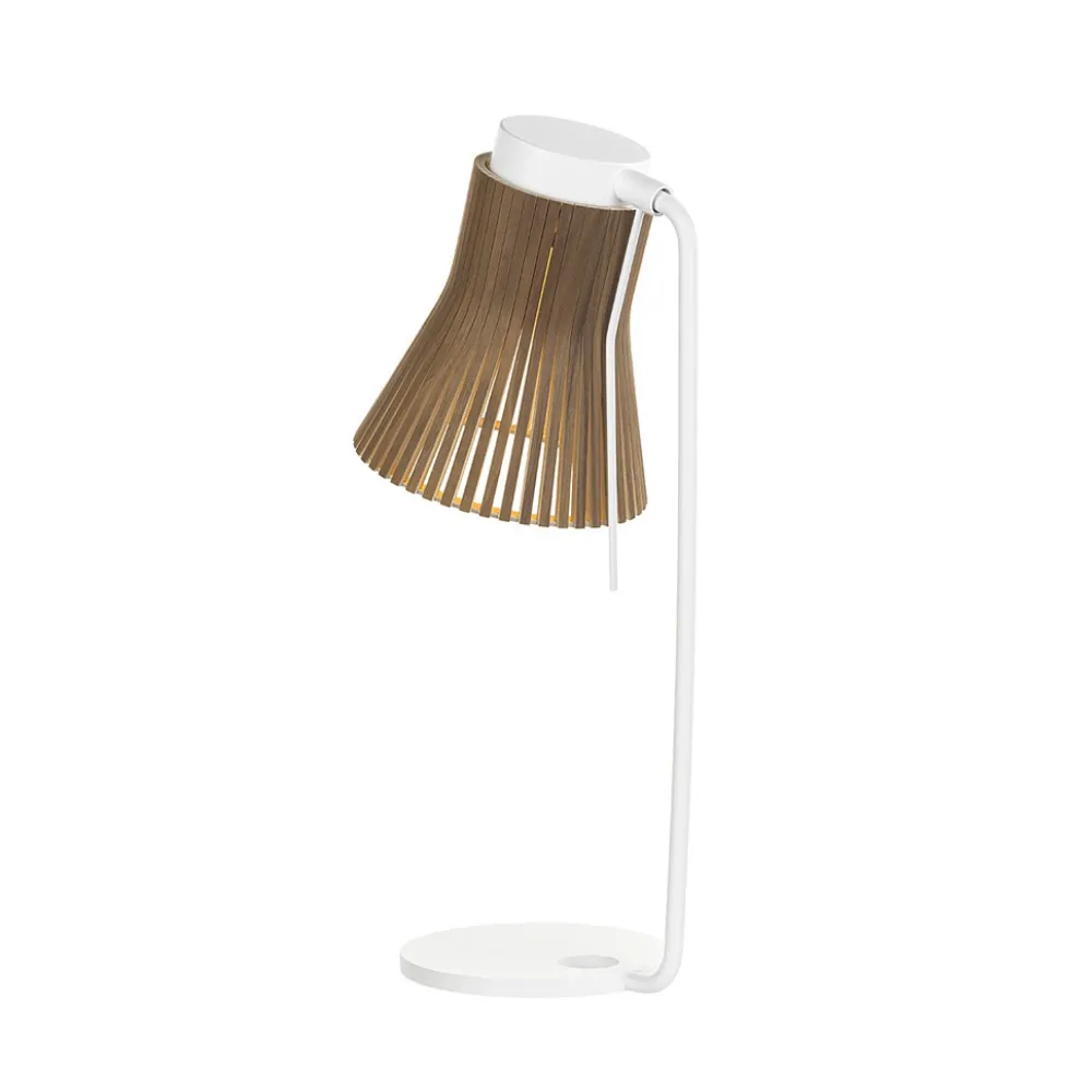 Secto Design Petite 4620 -pöytävalaisin