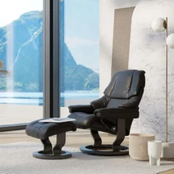 Stressless Reno-lepotuoli + rahi